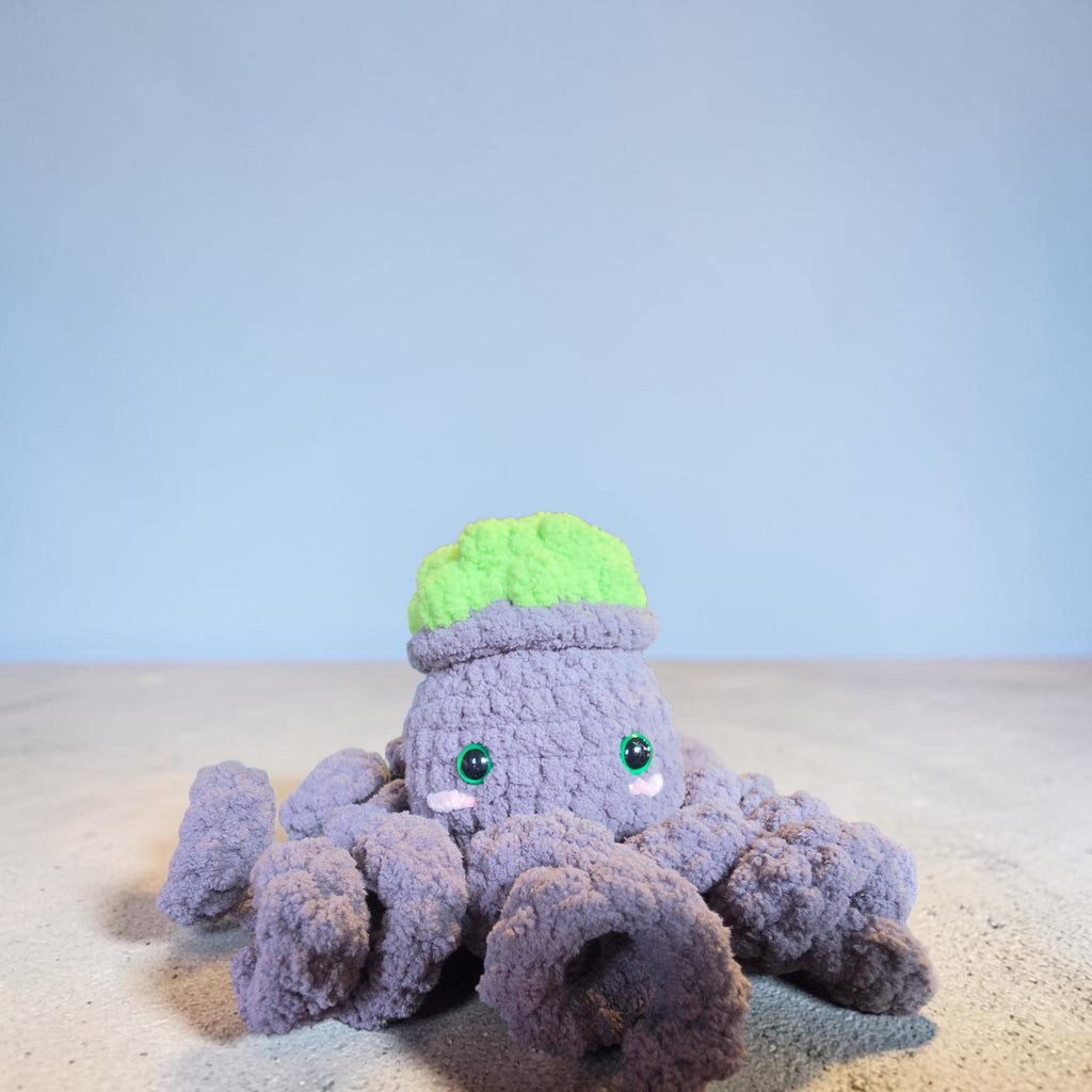 Cauldron Octopus Plush – Gray & Green
