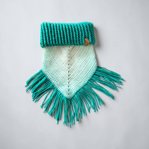 Crochet Triangle Cowl