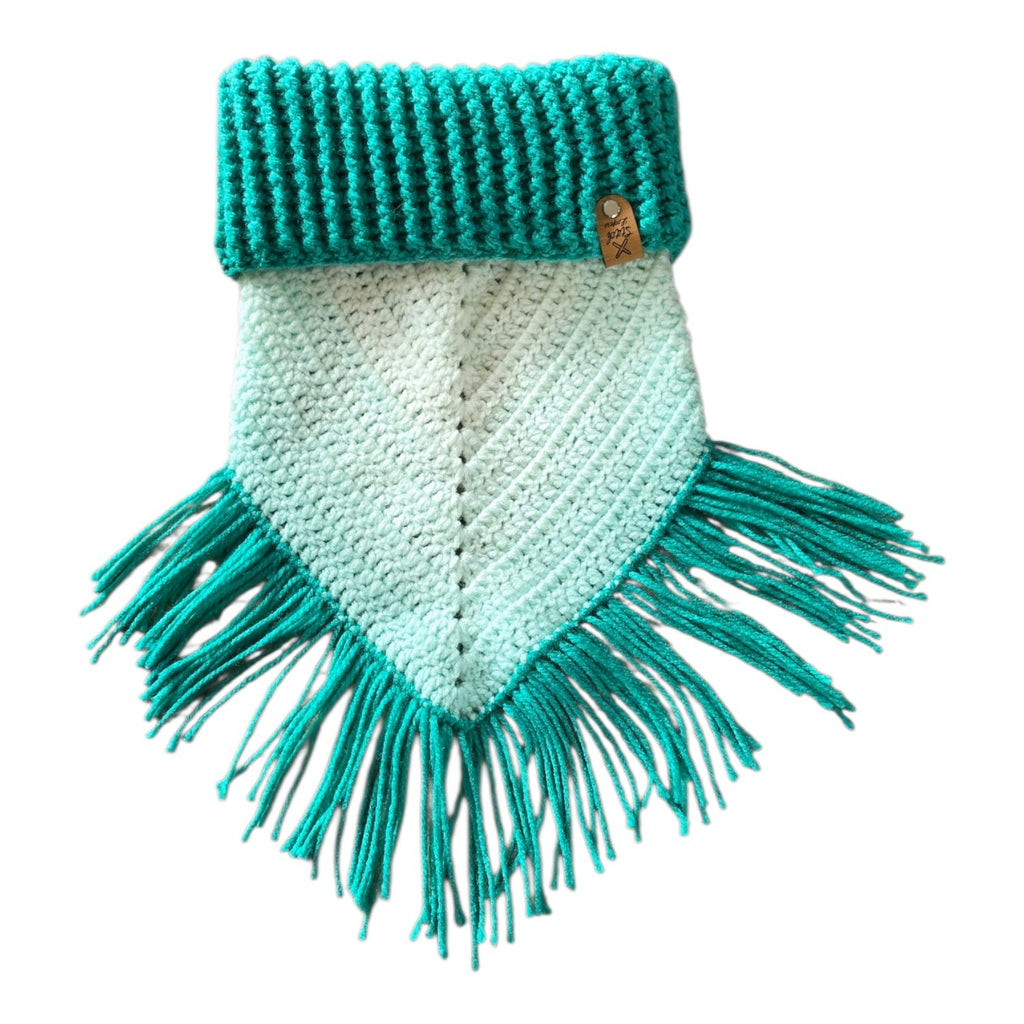Crochet Triangle Cowl